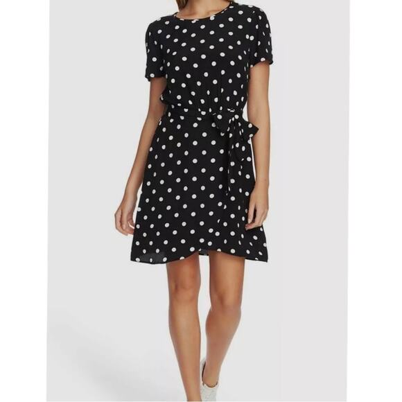1 State Short Sleeve Keyhole A-Line Mini Dress Black White Polka Dot Womens 4 - Picture 1 of 7